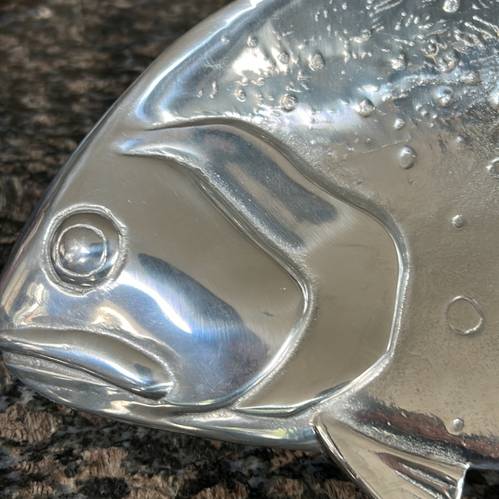 VINTAGE 1976 BRUCE FOX DESIGN WILTON ARMETALETROUT FISH PLATTER SIGNED - Picture 2 of 8